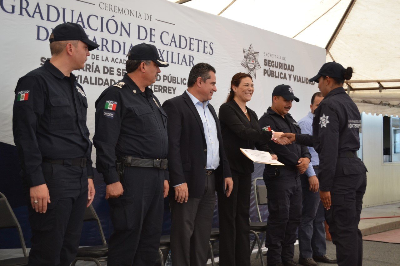Ingresan al cuerpo operativo de la Guardia Auxiliar 54 nuevos elementos ...