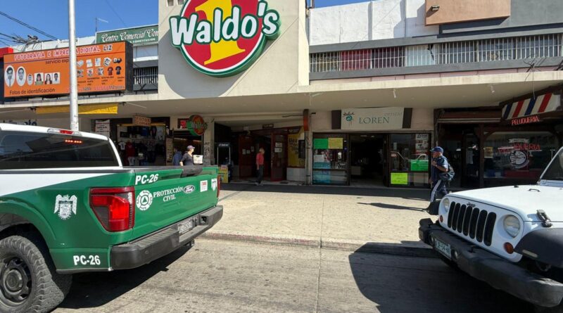 Clausura Tijuana 13 tiendas Waldo’s luego de un operativo de verificación