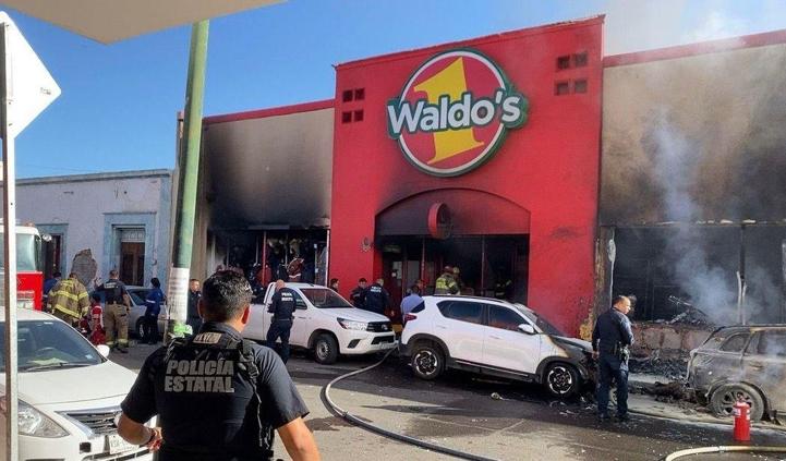 Cierran 68 tiendas Waldo’s en Sonora tras incendio que dejó 23 muertos