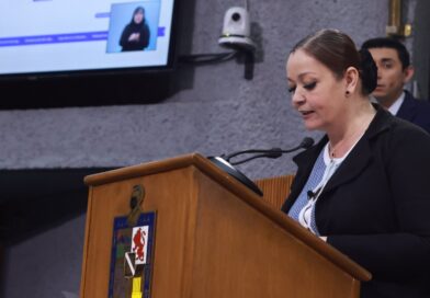 Exige Rocío Montalvo a Félix Arratia publicar nómina y contratos en Juárez. Van más de 14 meses de opacidad