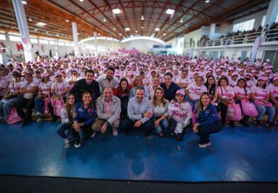 Beneficia Monterrey a mil 500 mujeres con Tarjeta Regia Plus en primera entrega del año