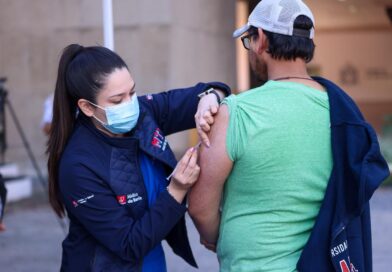 Continúa campaña de vacunación en Monterrey