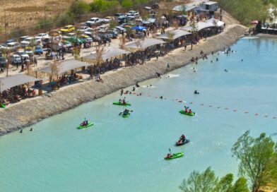 Inaugura Manuel Guerra Cavazos “La Playita de García” ante cientos de familias y promueve paseos gratuitos en kayaks