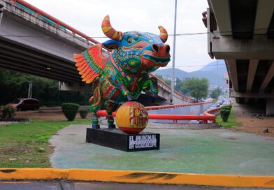 “Alebrijes Mundialistas” adornan calles de Guadalupe