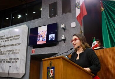 Cita Congreso al Secretario de Seguridad por acto partidista