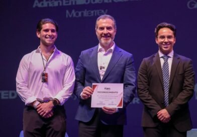 Aborda Adrián de la Garza retos de Monterrey rumbo al 2030 en Foro Líderes de México 